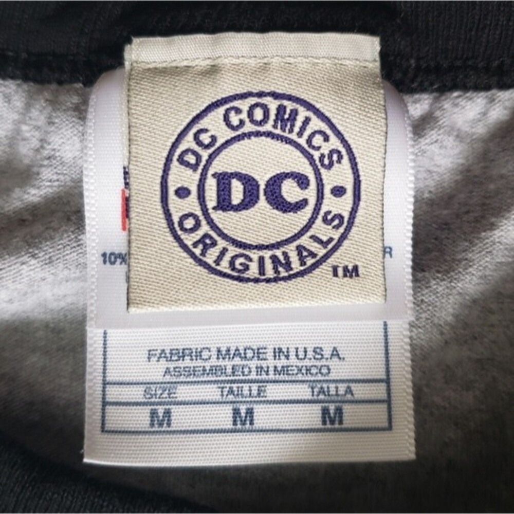 DC COMICS - Vintage Logo Batman Tee - M - Picture 7 of 11